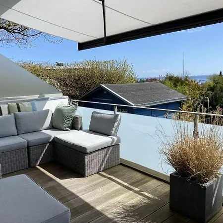 Ferienhaus Ons Strandhuis 'hemelenzee' *